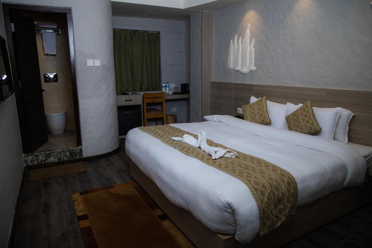 Vastu Boutique Hotel Kathmandu Exteriör bild