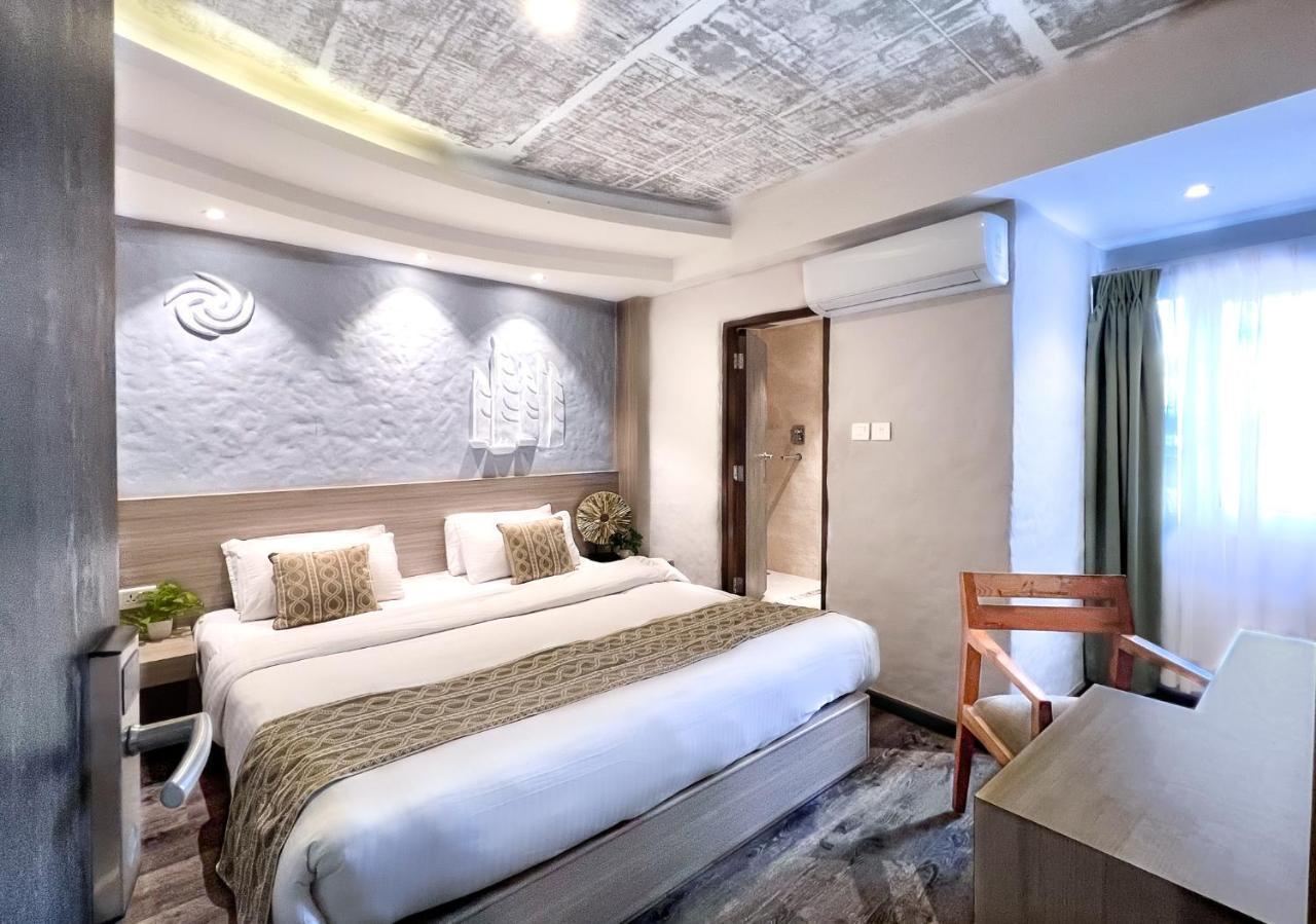 Vastu Boutique Hotel Kathmandu Exteriör bild